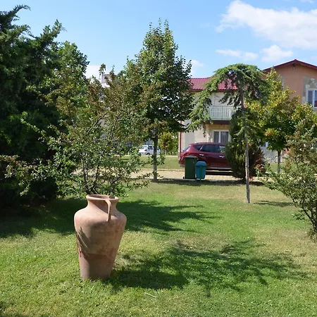 Resort Club De Vacanta Corabia Piratilor-mamaia Nord 3*