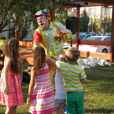 Club De Vacanta Corabia Piratilor - Family Resort Mamaia Nord منتجع