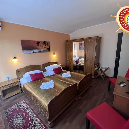 Club De Vacanta Corabia Piratilor-mamaia Nord Ośrodek wypoczynkowy 3*