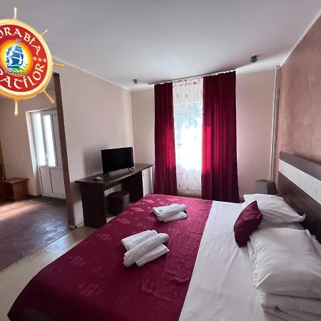 Club De Vacanta Corabia Piratilor-mamaia Nord 3*